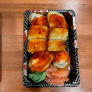 Crab Rangoon Roll