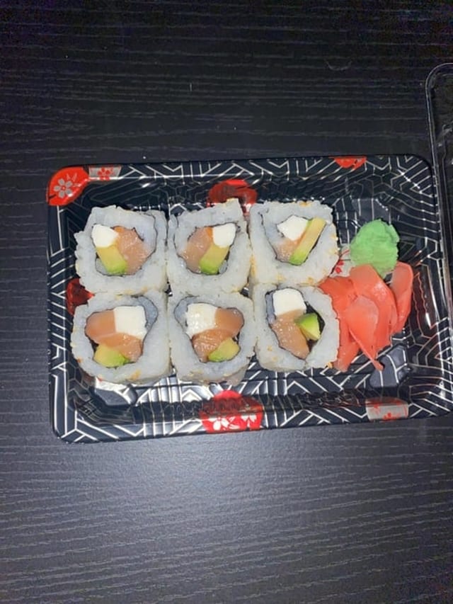 Philadelphia Roll.