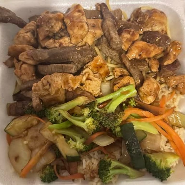 Delicious Chicken Fried Rice: A Flavorful Asian Favorite