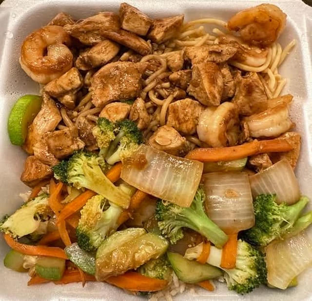 Chicken & Shrimp Fied Rice.